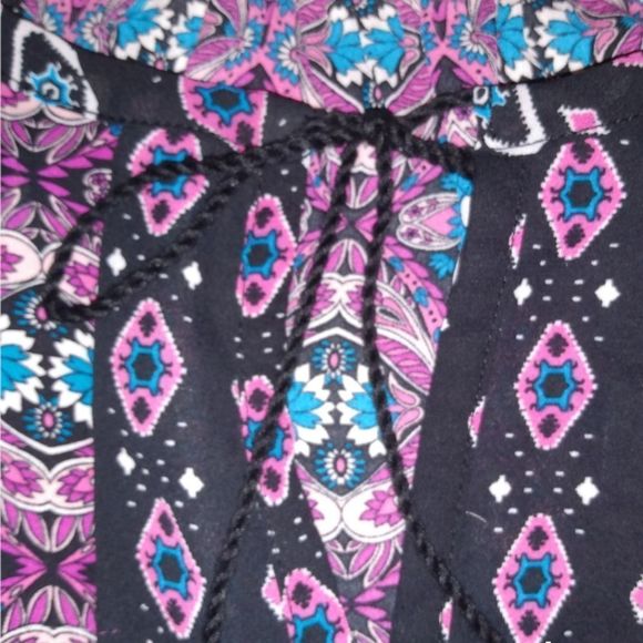 Pink Rose Black Fuchsia Tribal Tile Halter Tank - Picture 8 of 10